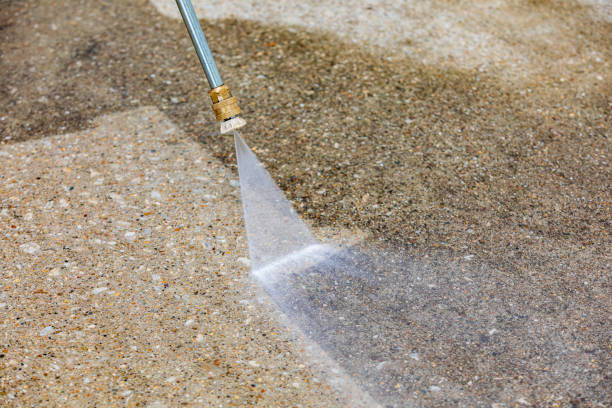 Best Rust Removal  in Fontana, CA