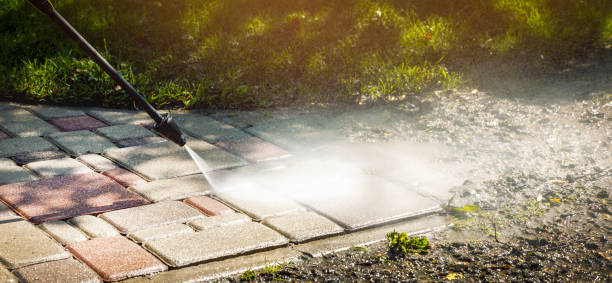 Best Graffiti Removal  in Fontana, CA